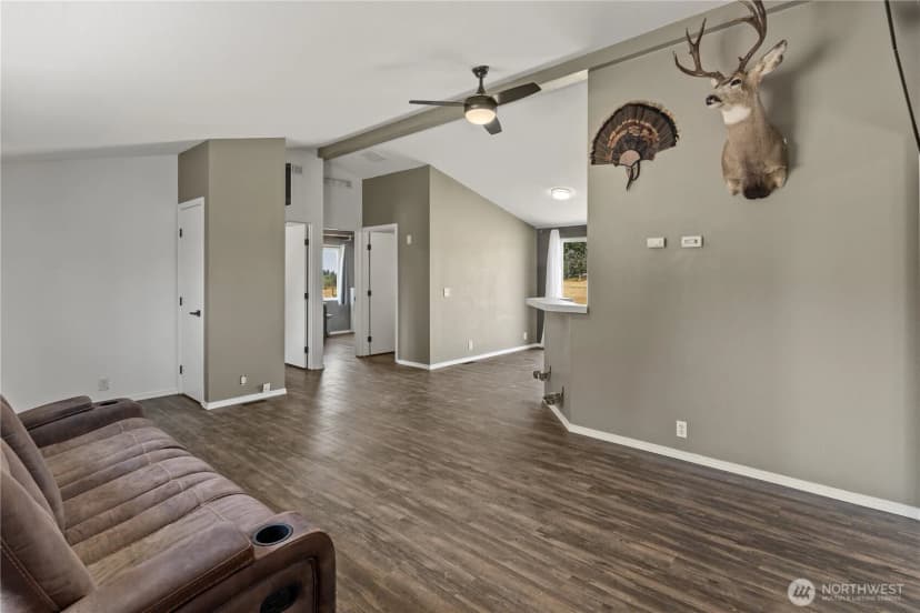 Property photo for 215 296th Street S, Roy photo 24