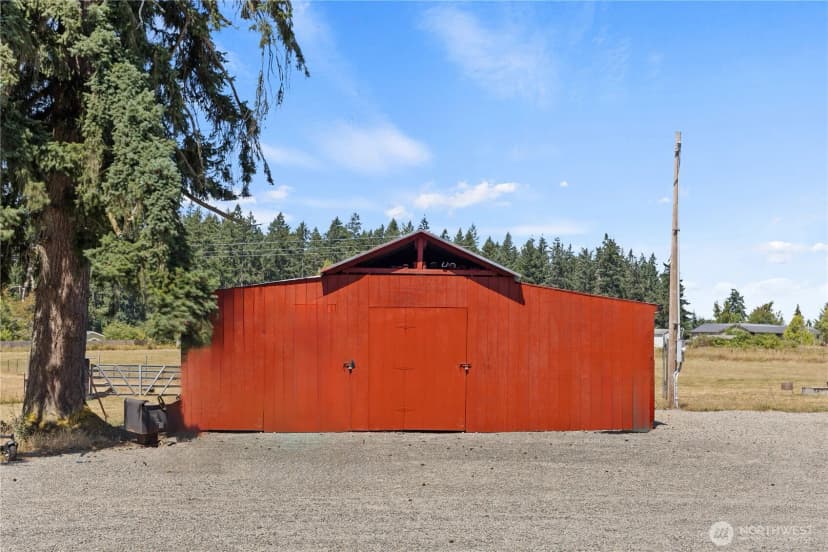Property photo for 215 296th Street S, Roy photo 5