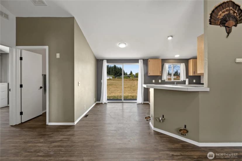 Property photo for 215 296th Street S, Roy photo 21