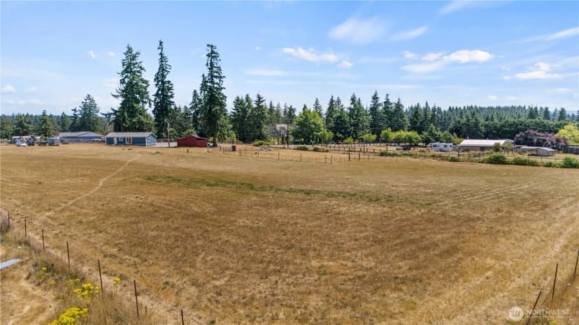 Property photo for 215 296th Street S, Roy photo 8