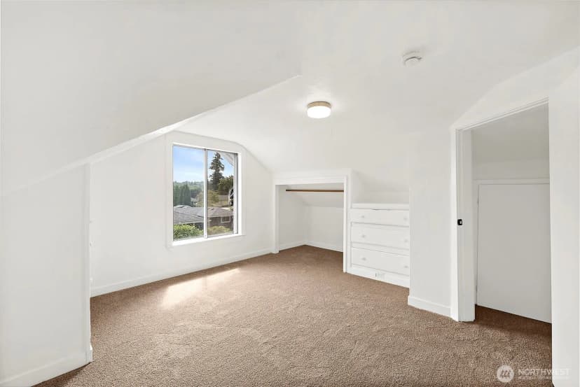 Property photo for 612 7th St Sw, Puyallup photo 31