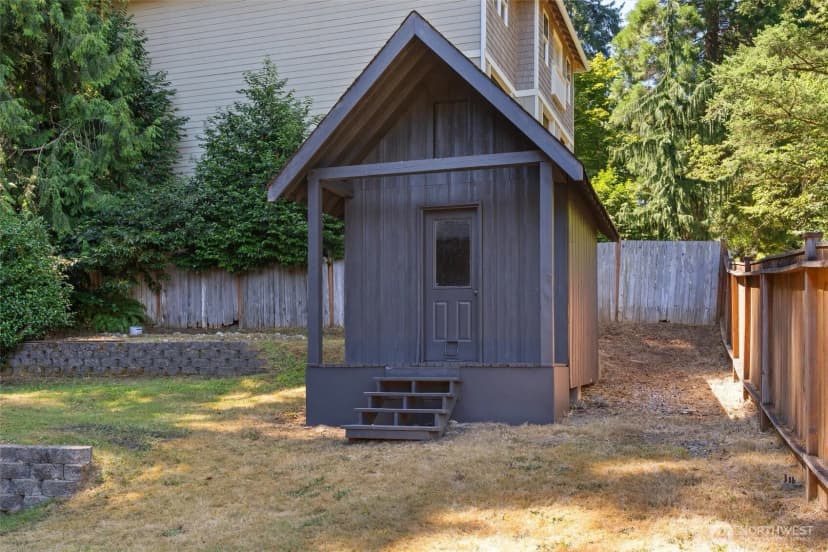Property photo for 3107 127th Avenue Ne, Bellevue photo 30