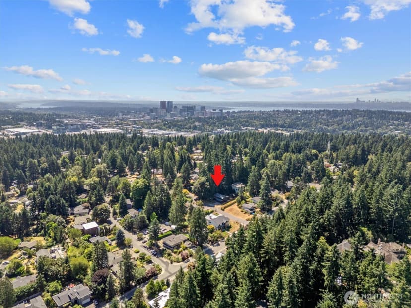 Property photo for 3107 127th Avenue Ne, Bellevue photo 31