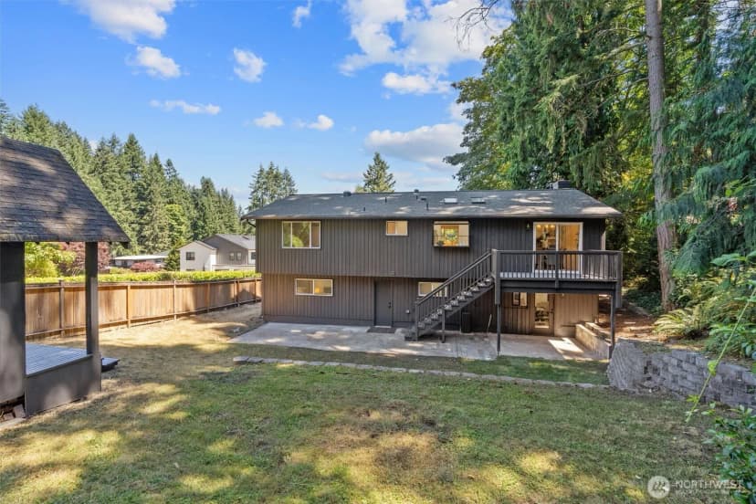 Property photo for 3107 127th Avenue Ne, Bellevue photo 24