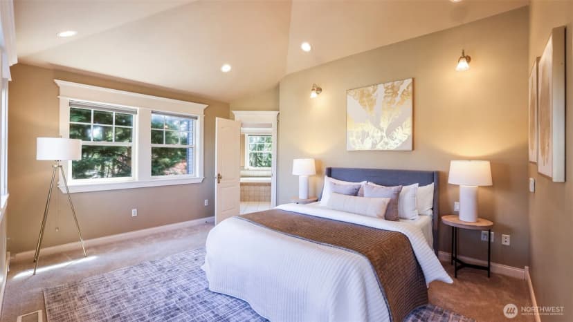 Property photo for 748 Vashon Place Ne, Renton photo 14