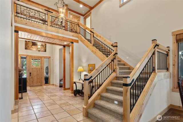 Property photo for 1531 Larkspur Loop, Cle Elum photo 4