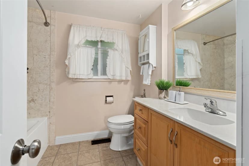 Property photo for 16205 Se 7th Street, Bellevue photo 22