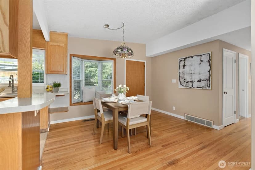 Property photo for 16205 Se 7th Street, Bellevue photo 14