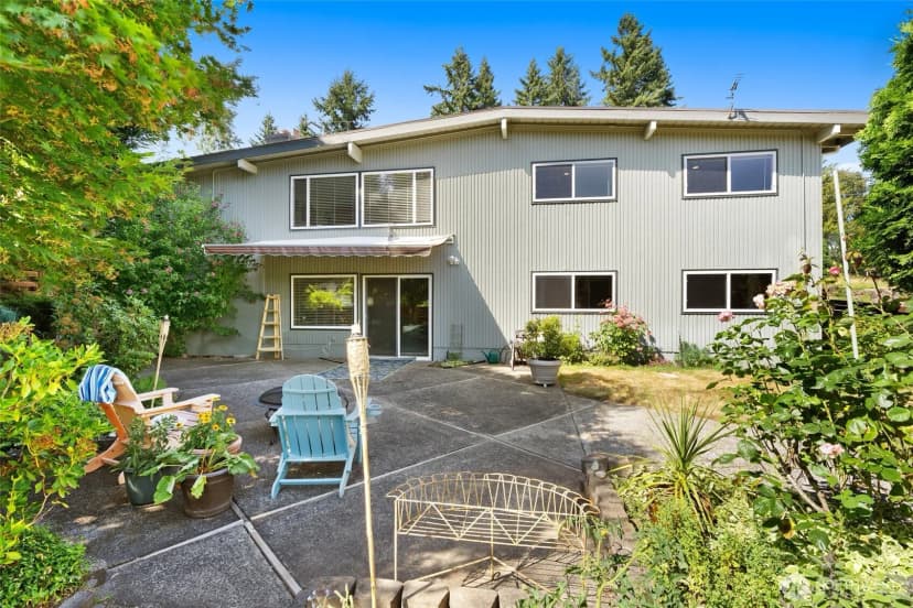 Property photo for 16205 Se 7th Street, Bellevue photo 3