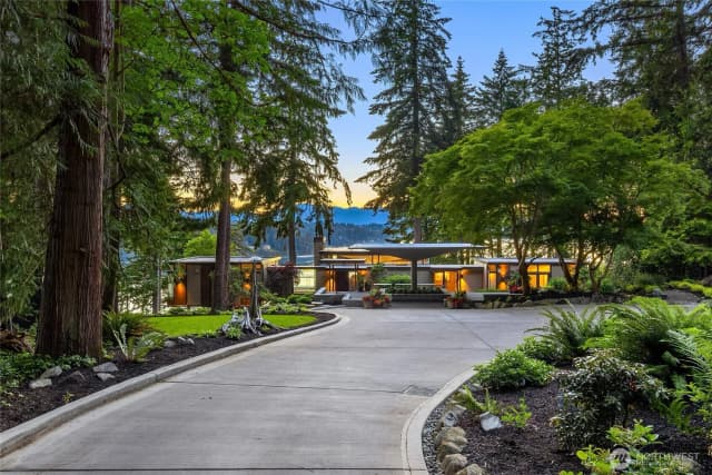 Property photo for 7799 Hansen Road Ne, Bainbridge Island photo 3