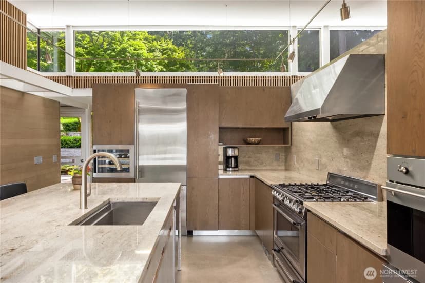 Property photo for 7799 Hansen Road Ne, Bainbridge Island photo 14