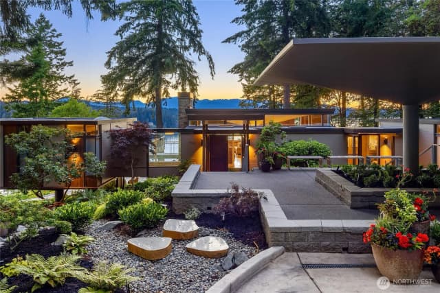 Property photo for 7799 Hansen Road Ne, Bainbridge Island