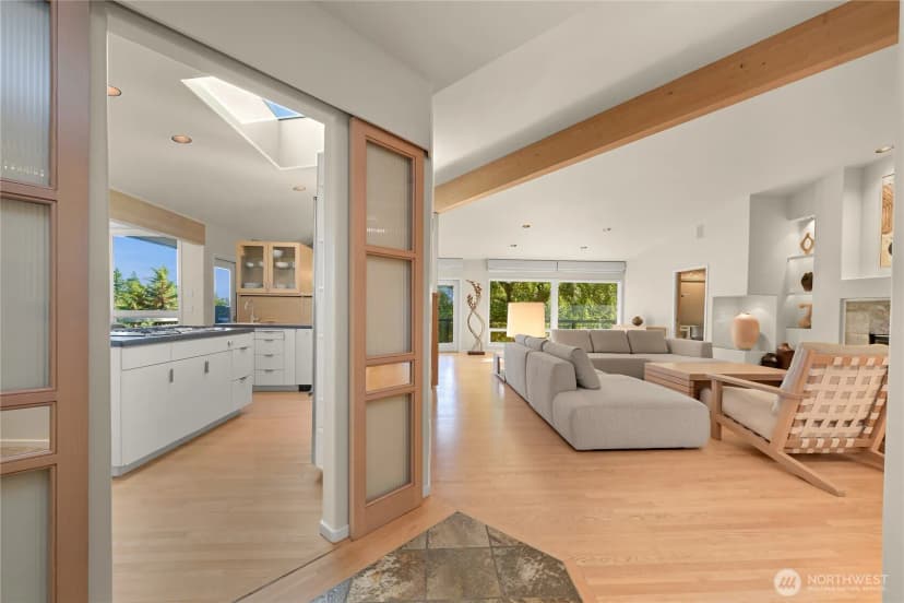 Property photo for 733 Fieldston Drive, Bellingham photo 16