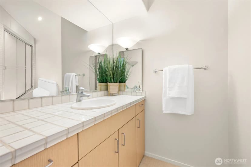 Property photo for 733 Fieldston Drive, Bellingham photo 26