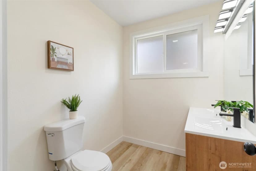Property photo for 411 119th Street S, Tacoma photo 23