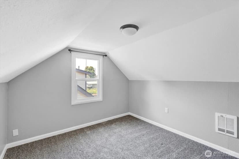 Property photo for 2732 Fir Street, Longview photo 23