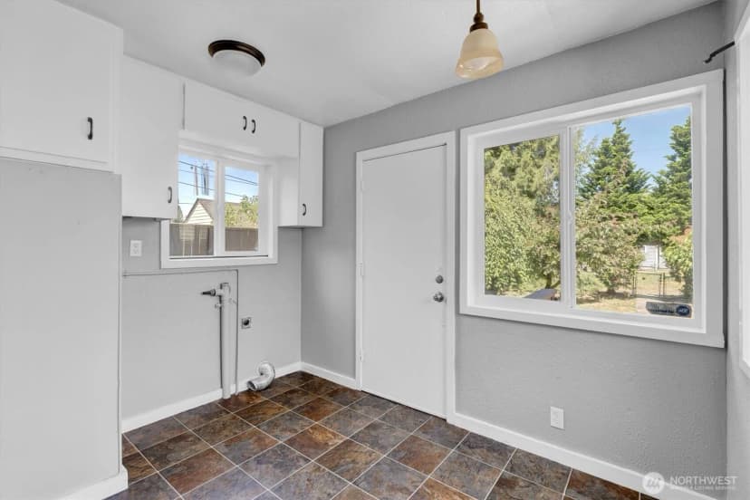 Property photo for 2732 Fir Street, Longview photo 12