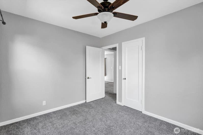 Property photo for 2732 Fir Street, Longview photo 17