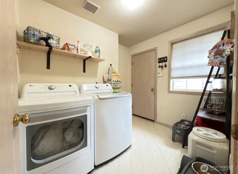 Property photo for 304 Sw Coplan Street, Orting photo 22