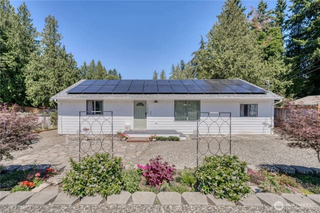 Property photo for 7325 E Maple Street, Port Orchard photo 2