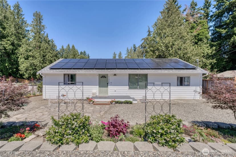 Property photo for 7325 E Maple Street, Port Orchard photo 2