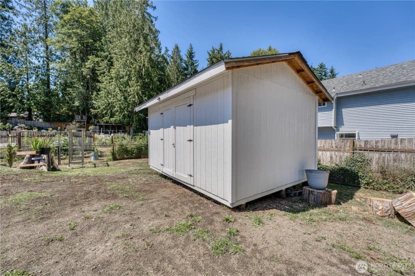 Property photo for 7325 E Maple Street, Port Orchard photo 24