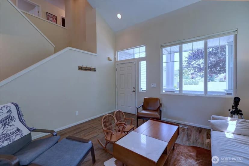 Property photo for 6109 Perry Avenue Se, Auburn photo 6