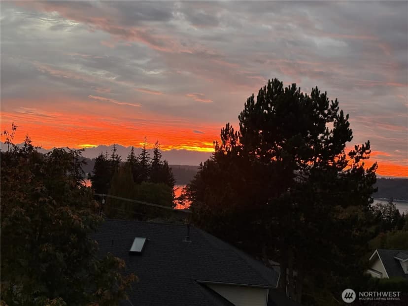 Property photo for 1817 19th Drive, Mukilteo photo 37