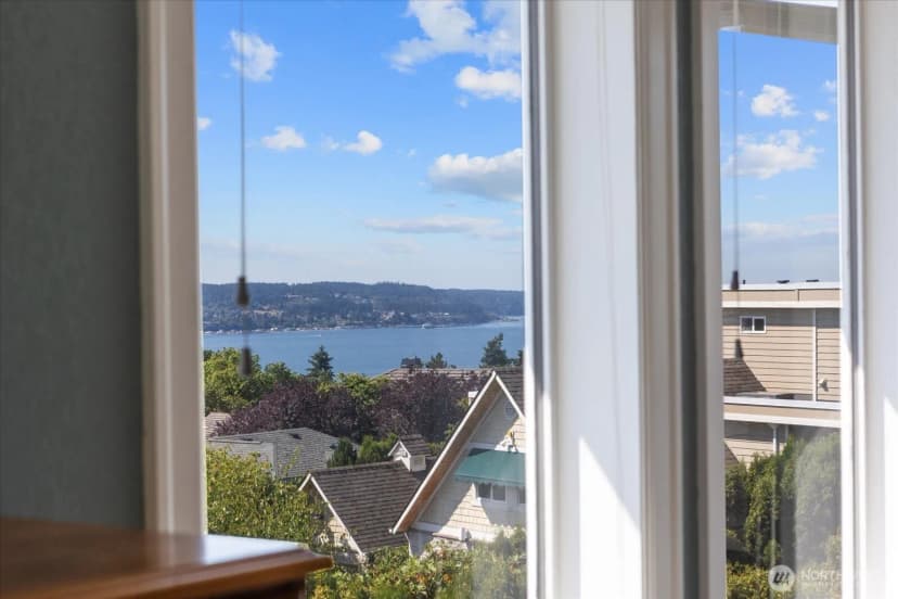 Property photo for 1817 19th Drive, Mukilteo photo 15