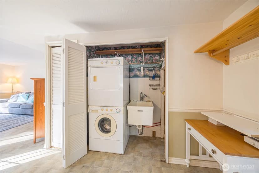 Property photo for 21 Hunt Road, Port Angeles photo 10
