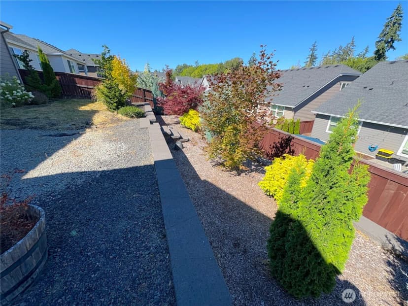 Property photo for 1690 S 50th Place, Ridgefield photo 29