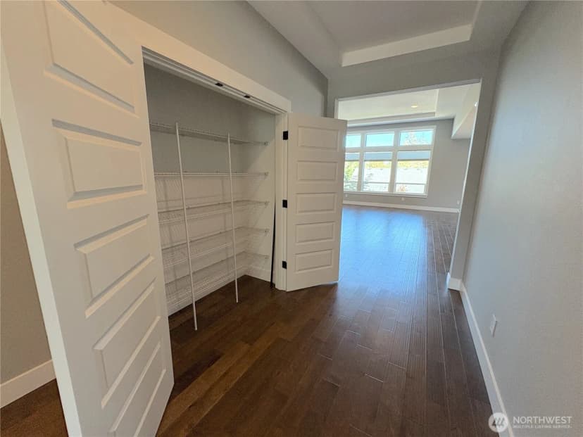 Property photo for 1690 S 50th Place, Ridgefield photo 21