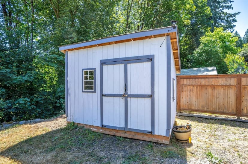Property photo for 2794 E 1st Street, Port Orchard photo 34