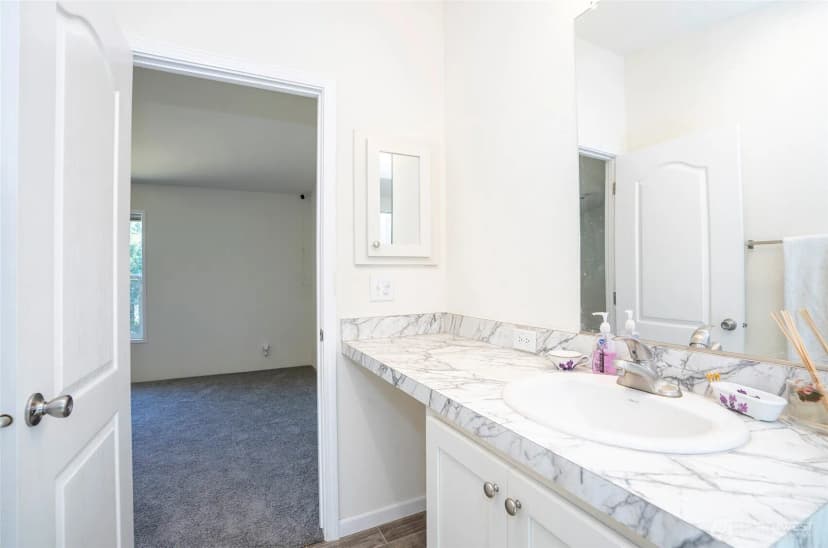 Property photo for 2794 E 1st Street, Port Orchard photo 19
