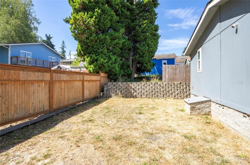 Property photo for 2794 E 1st Street, Port Orchard photo 29