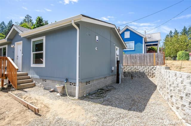 Property photo for 2794 E 1st Street, Port Orchard photo 5