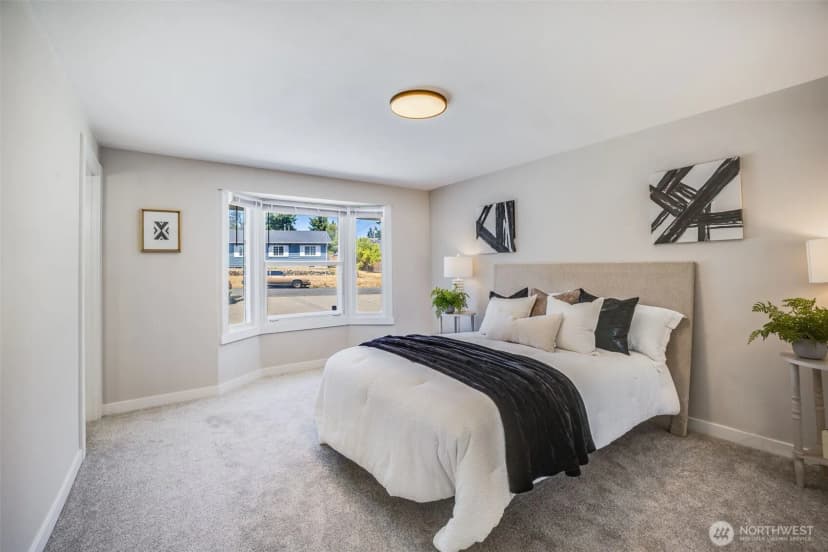 Property photo for 2039 S 232nd Place, Des Moines photo 14