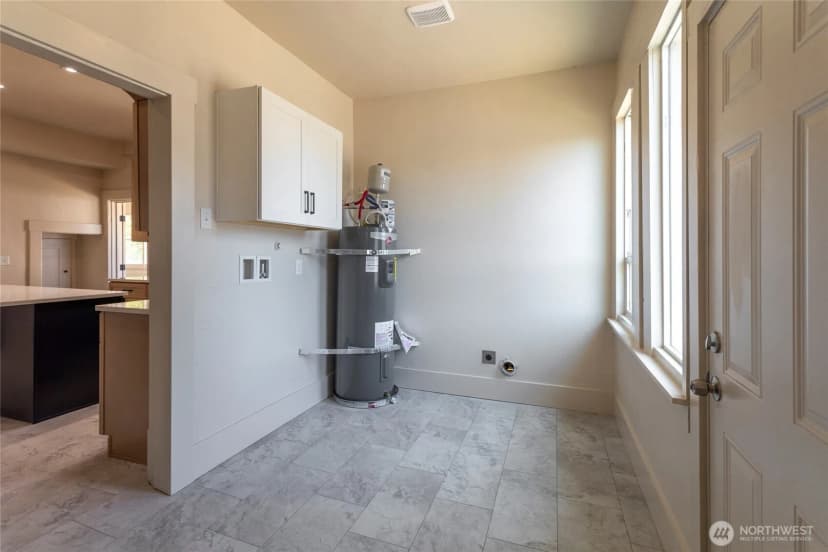Property photo for 4809 S Yakima Avenue, Tacoma photo 24