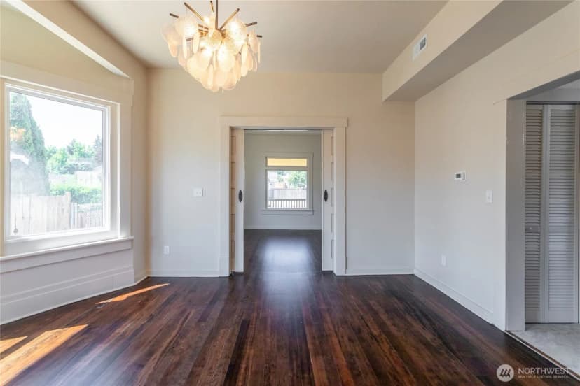 Property photo for 4809 S Yakima Avenue, Tacoma photo 13