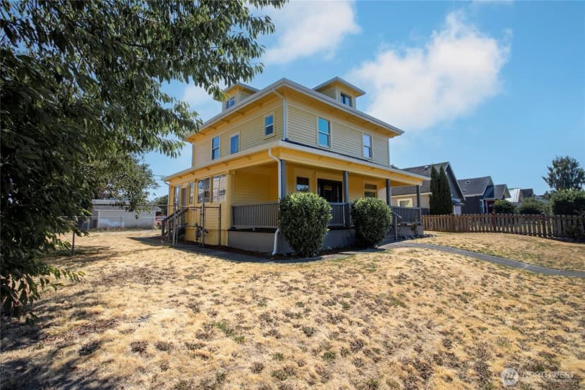Property photo for 4809 S Yakima Avenue, Tacoma photo 25