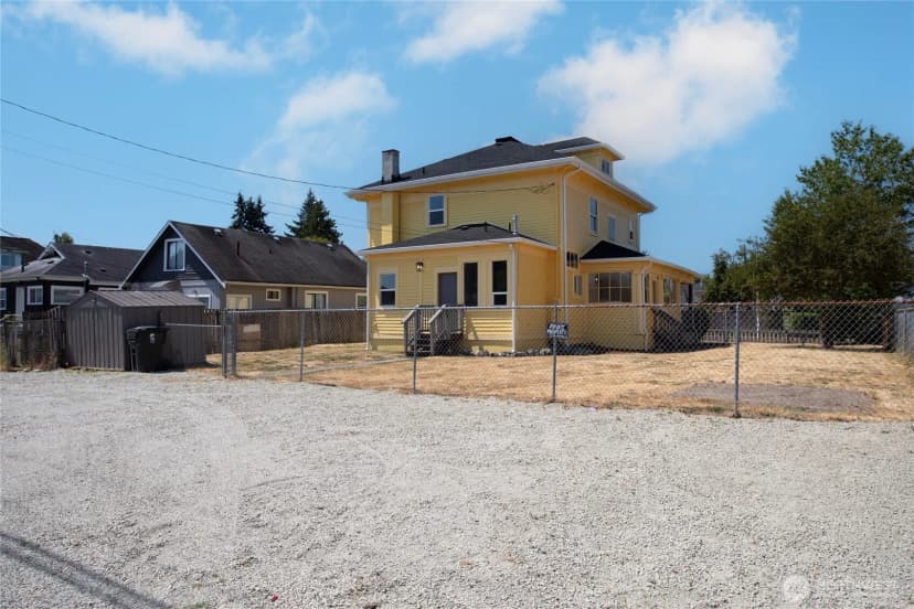 Property photo for 4809 S Yakima Avenue, Tacoma photo 27