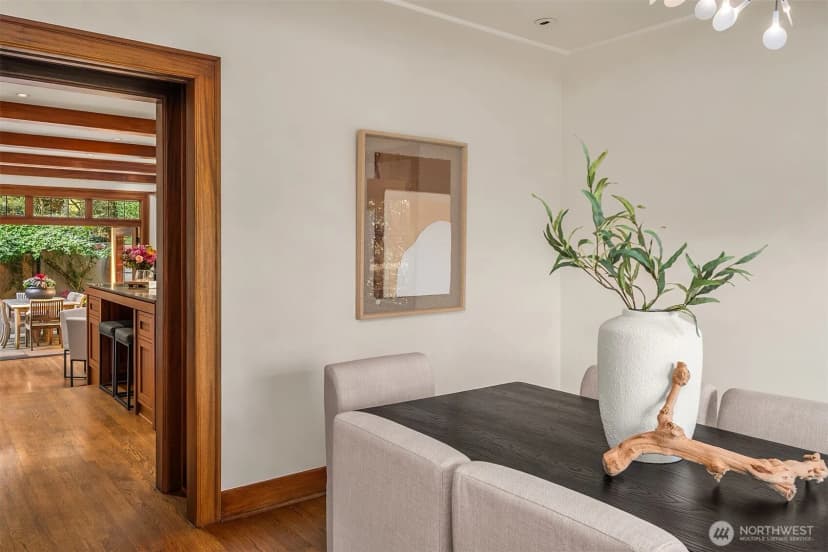 Property photo for 324 W Kinnear Place, Seattle photo 11