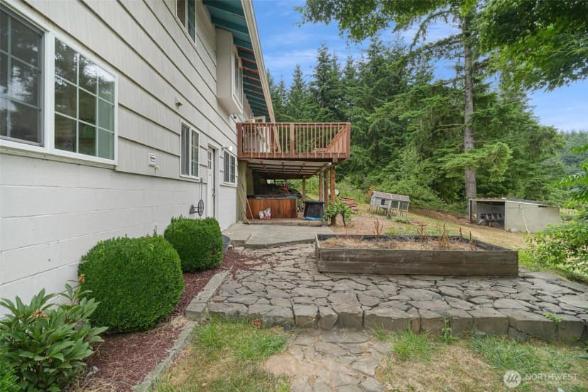 Property photo for 523 Haywire Road, Winlock photo 39