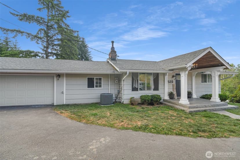 Property photo for 523 Haywire Road, Winlock