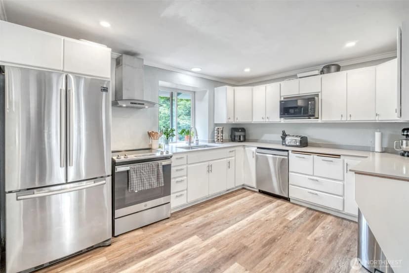 Property photo for 523 Haywire Road, Winlock photo 9