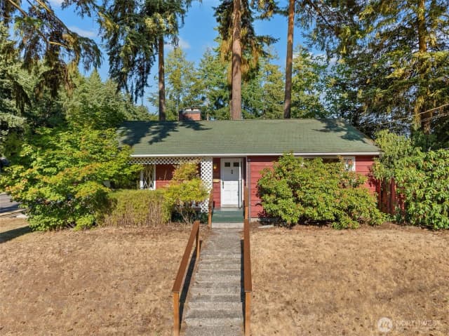 Property photo for 416 Columbia Avenue, Fircrest