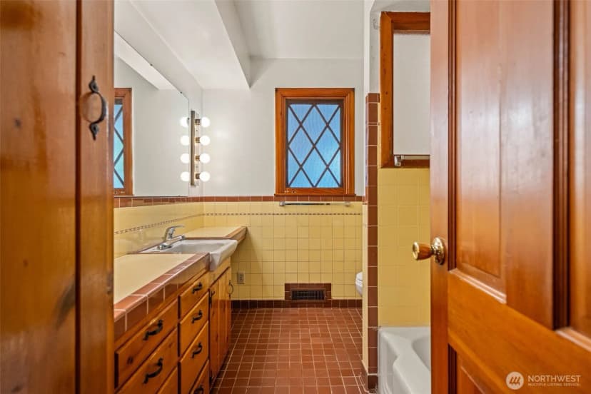 Property photo for 416 Columbia Avenue, Fircrest photo 19