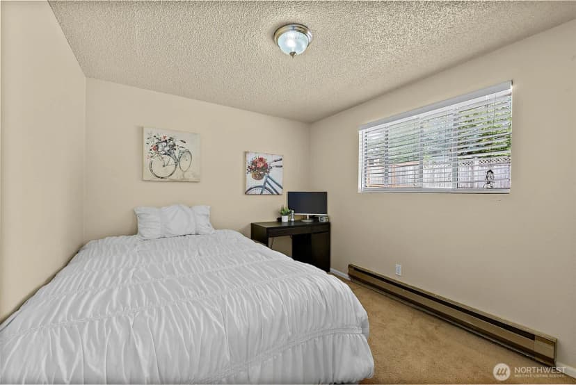 Property photo for 21043 120th Place Se, Kent photo 22