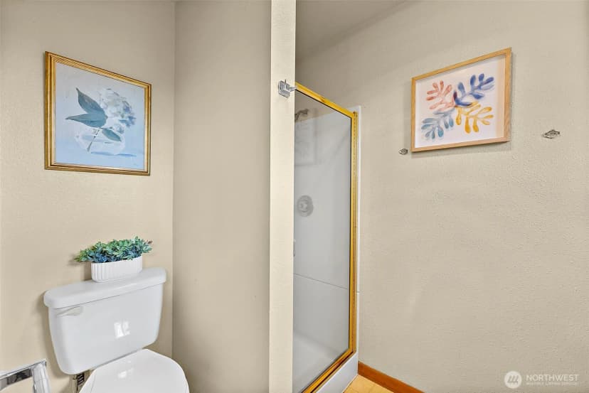 Property photo for 21043 120th Place Se, Kent photo 20