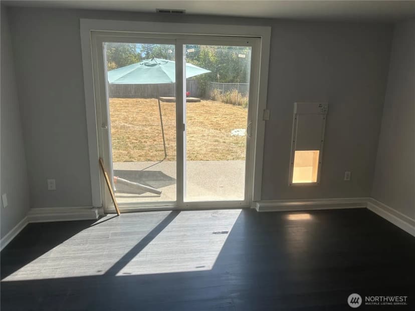 Property photo for 22013 51st Avenue Ct E, Spanaway photo 19
